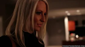 Hardcore cowgirl scene with seductive Emma Starr's legs and lingerie