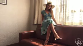 This is a hot solo scene with masturbation and it’s real.