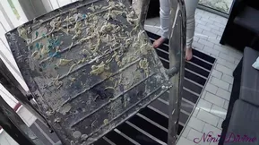 Nini Dwine's sensual XV video with a hairy tacoophilic worker in 1080p.