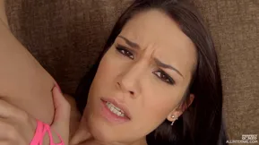 Cute ass of Spanish MILF Samia Duarte gets slammed hard in this hot vid